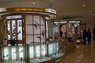 惊天动地！暴雪前任和现员工都对生存新作赞不绝口